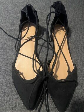 Mossimo Supply Co. Black Lace-Up Pointed-Toe Flats